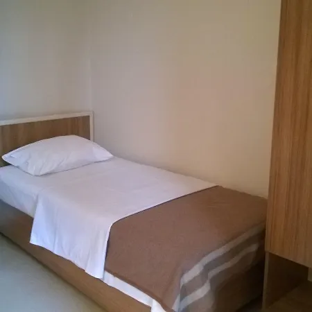 Yeni Caglayan Hotel