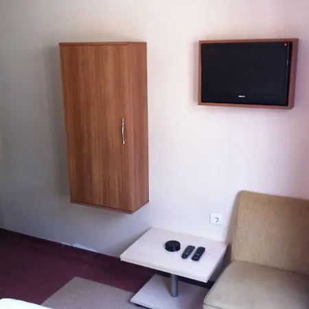 Yeni Caglayan Hotel 2*