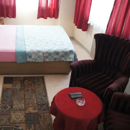 Yeni Caglayan Hotel 2*